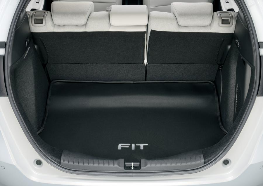 Багажник Honda Fit e:HEV by Modulo 2020 года  (JP) (фото 9 из 12)